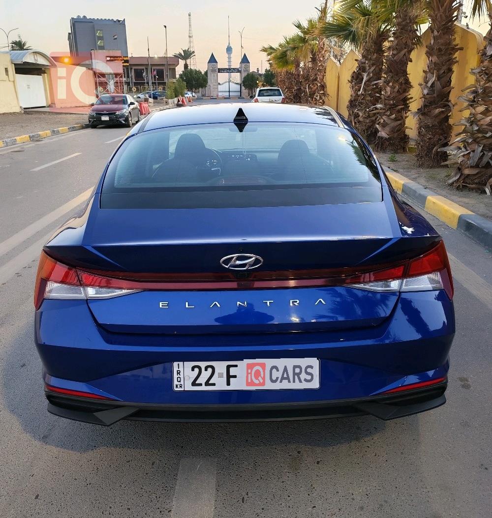 هیۆندای ئەلەنترا